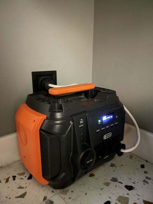 Зарядна станція