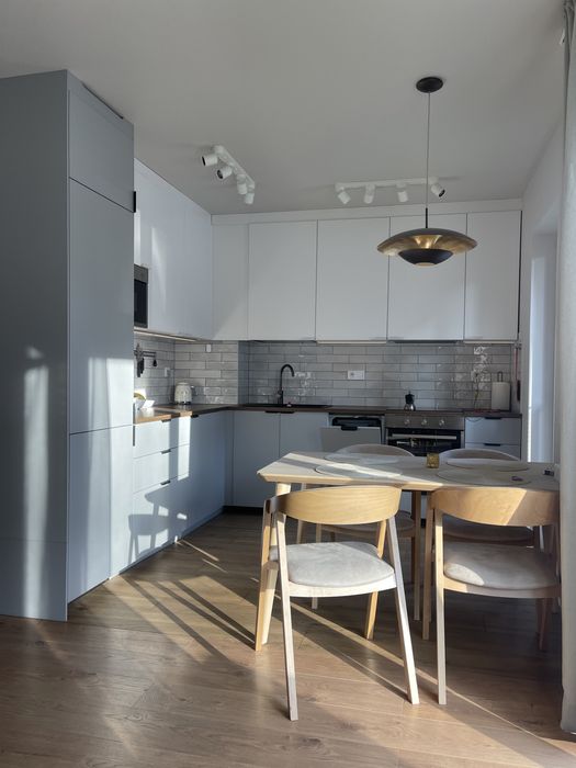 3-кімнатна квартира з подвірʼям та паркінгом Краків