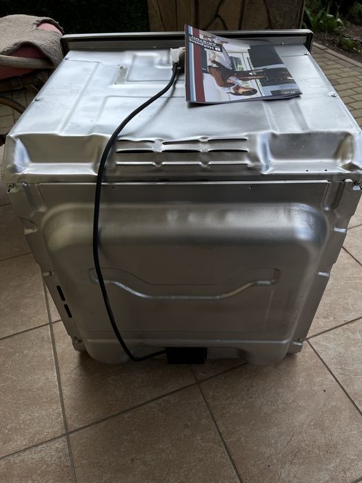 Электродуховой шкаф ARISTON( HOTPOINT)CISFB51.2/HA (Италия)  б/у