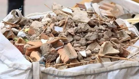 Вивіз ТПВ Львів | Вивіз сміття, меблів та будівельних відходів | Розчистка квартир | Утилізація | Вантажне таксі Вивіз сміття Львів |