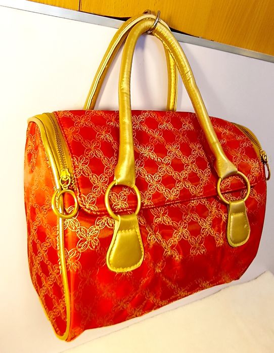 Распродажа: Сумки Орифлейм ( Oriflame )  для работы, отдыха, шопинга