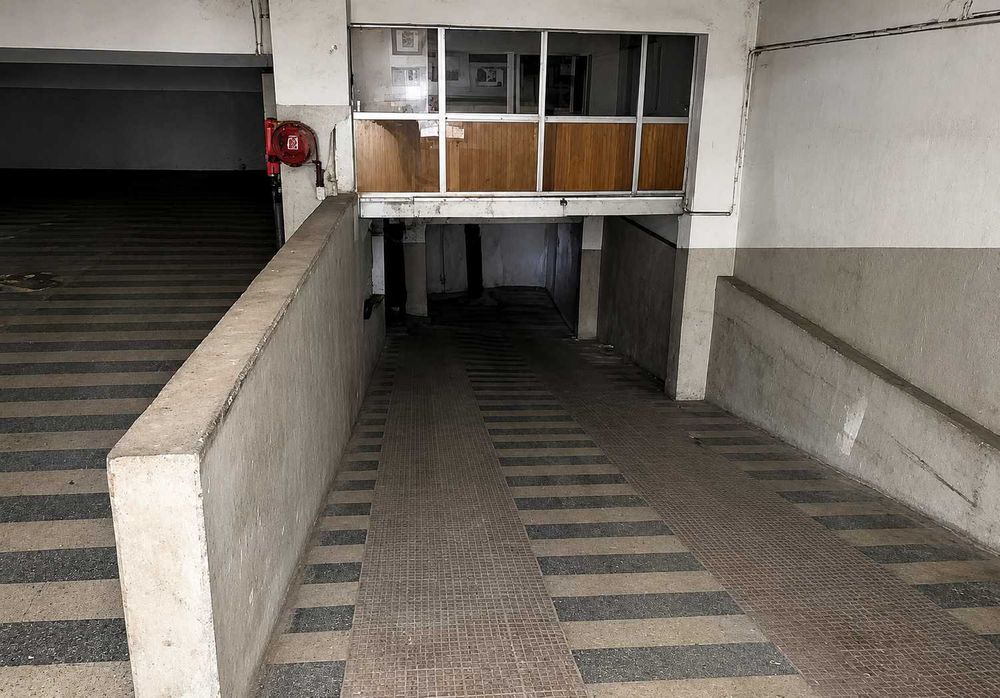 Armazém logístico com 1.024 m² em São Domingos de Benfica, Lisboa