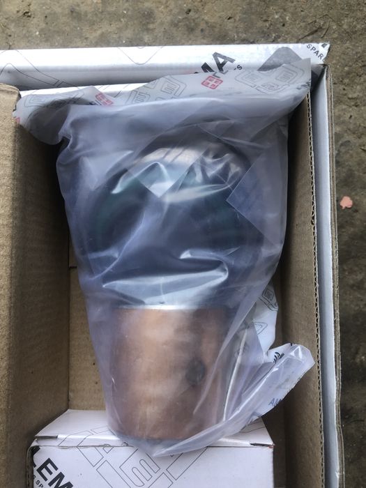 Ремкомплект шкворнів Сканія