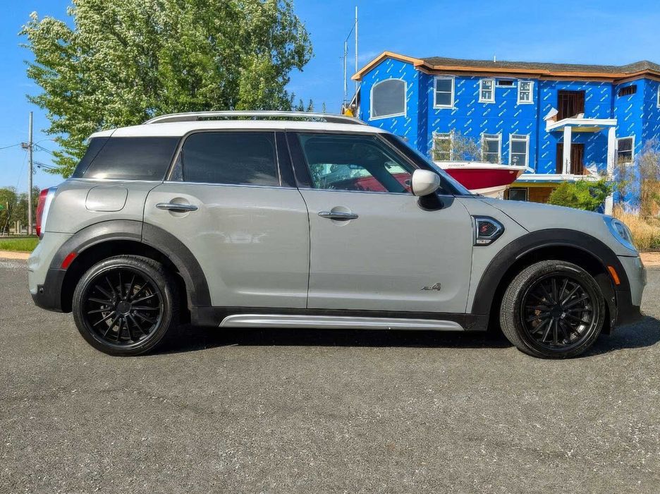 Mini Countryman S      2020