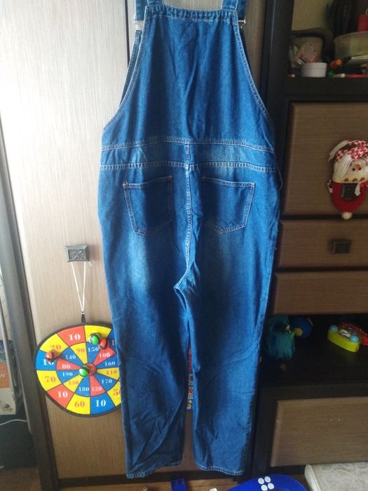 Продам 2 джинсовых комбинезона