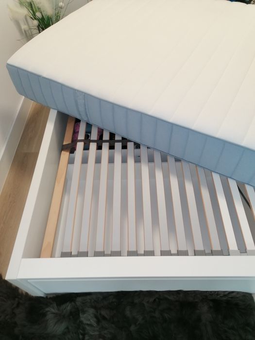 Łóżko MALM Ikea materac szuflady jak nowe