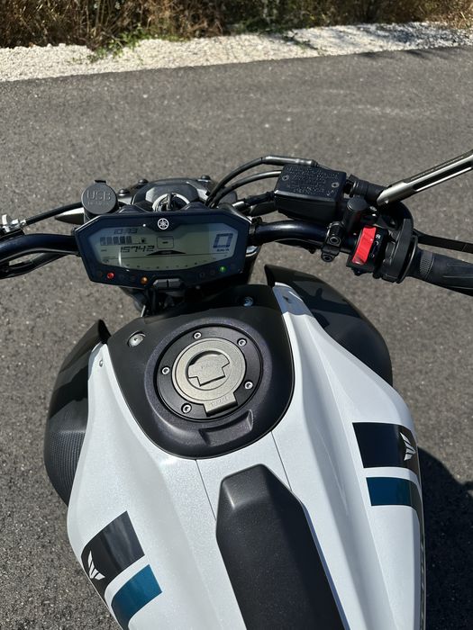 Yamaha mt 07 apenas 15mil km