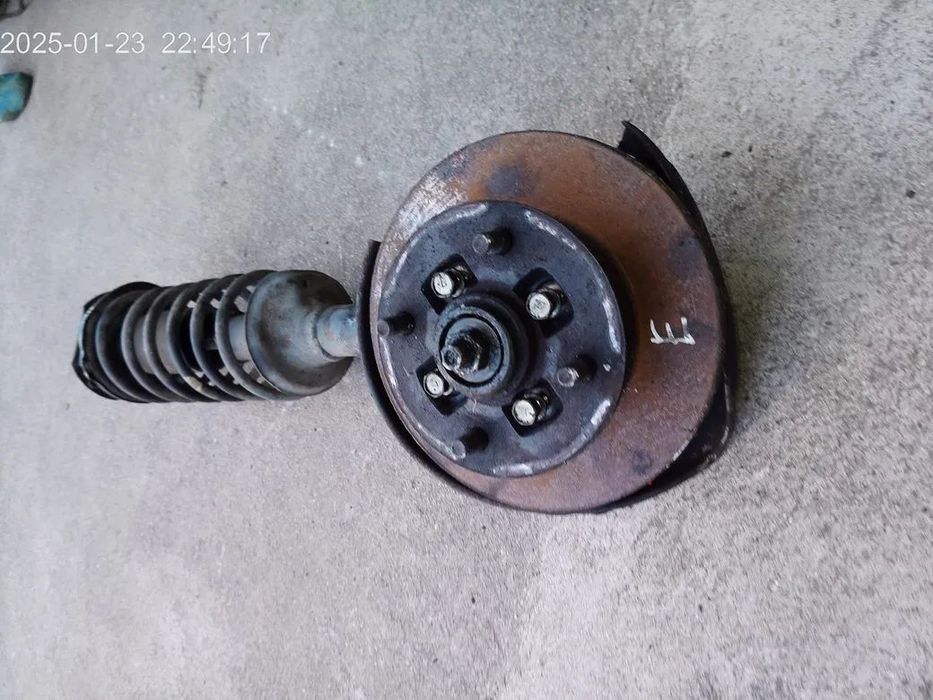 Toyota Corolla KE70 torres suspensão