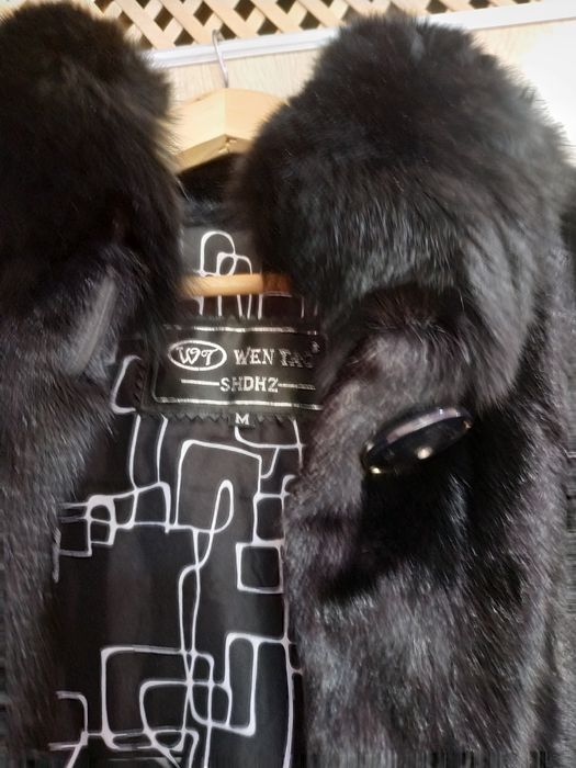 Шуба з козлика в ідеальному стані