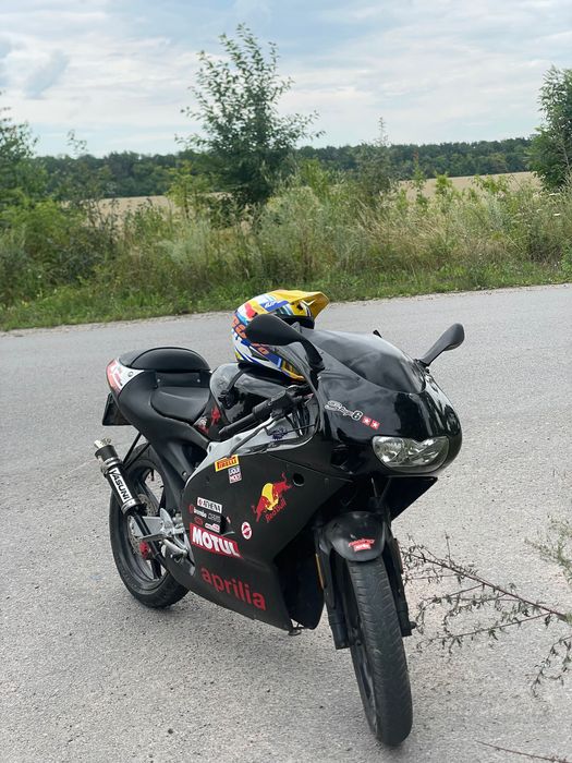Продам aprilia rs
