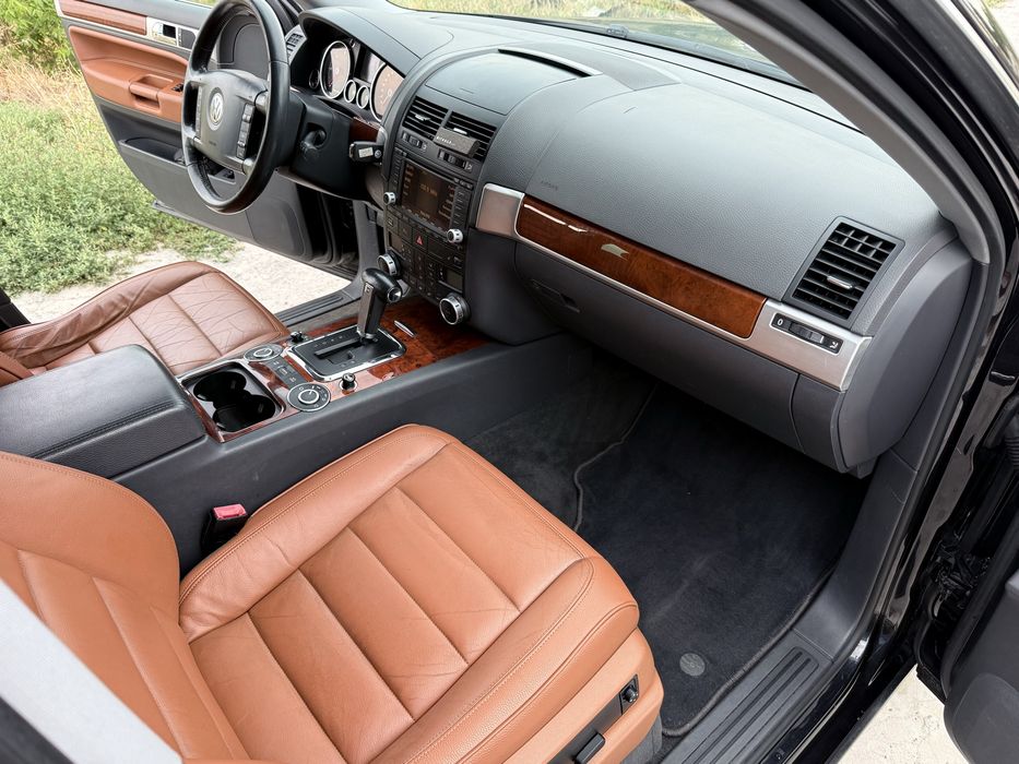 Продам Volkswagen Touareg 3.0 D