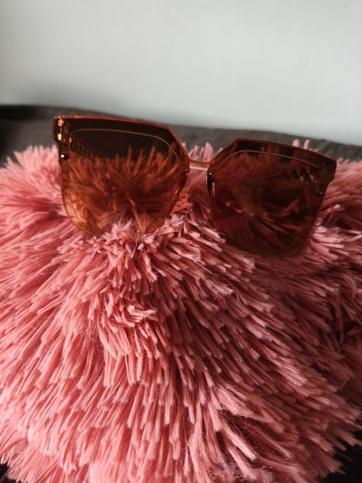 Okulary przeciwsłoneczne eleganckie