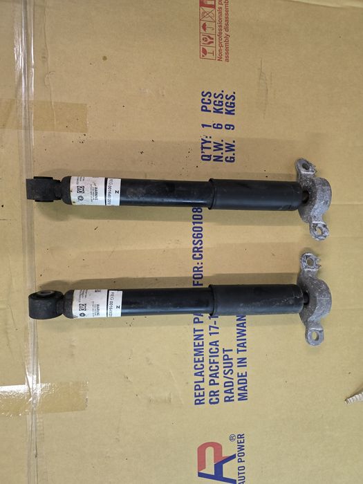 Amortyzatory Tylne - Chrysler Pacifica od 2017r