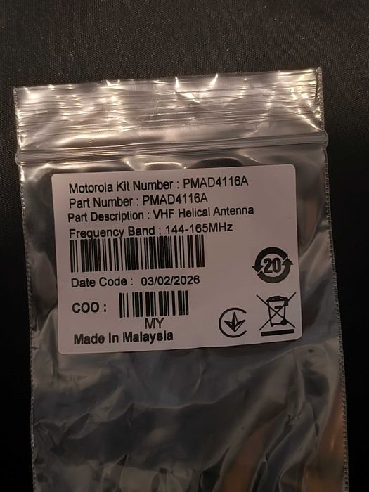 Продам радіостанцію Motorola R7a