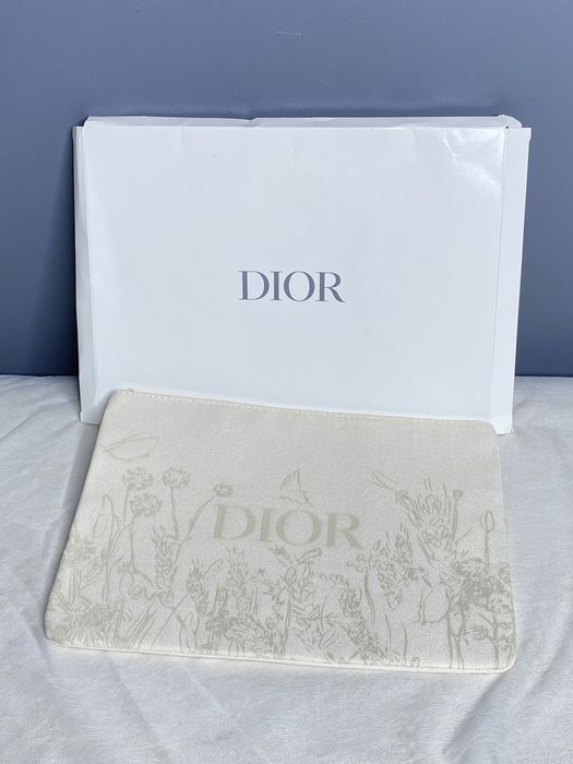 Nowa kosmetyczka Dior