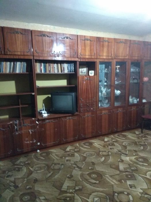 Здам 1кім вул.Вітрука Можливо На Короткий Термін 1-4 людини