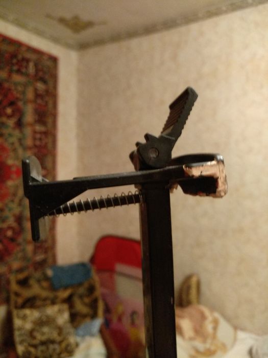 Продаю штатив 160см