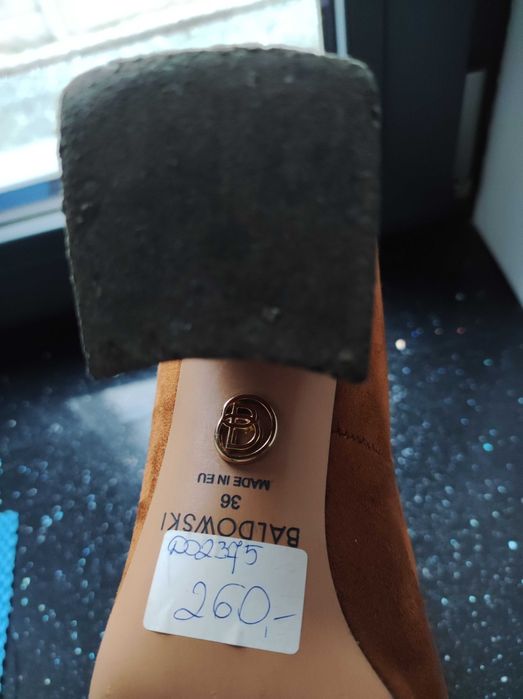 Buty Baldowski, botki zamszowe  karmelowe