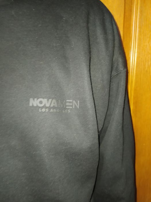 Новый  черный мужской костюм. Качество супер. на флисе