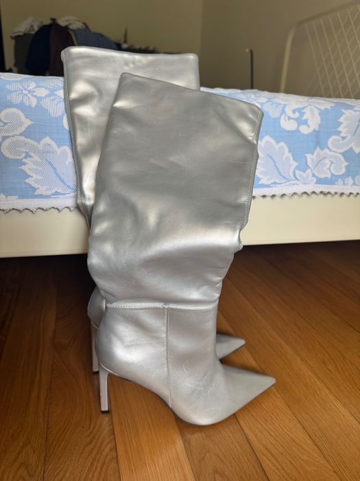 Botas femininas de cano alto com salto alto