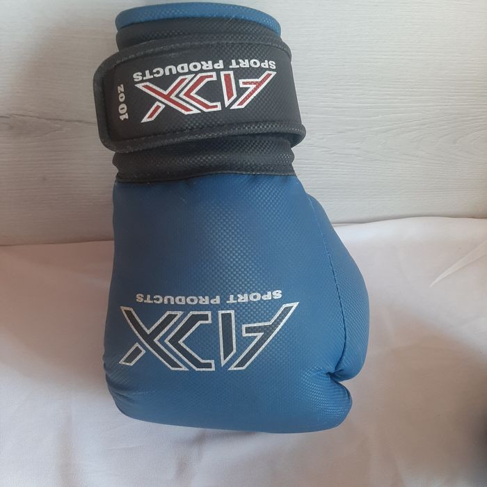 Боксерські перчатки таеквондо спорт сині рукавиціі переросли професійн