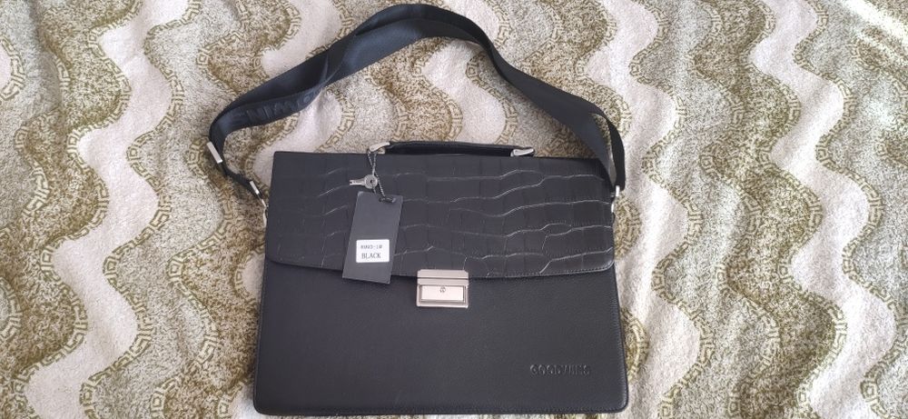 Вместительный черный портфель Goodwins 38*29*12 см сумка Турция