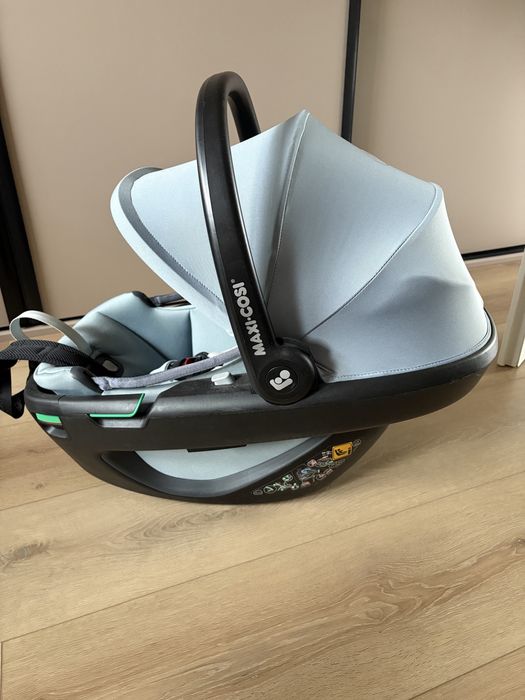 Fotelik samochodowy Maxi Cosi coral 360