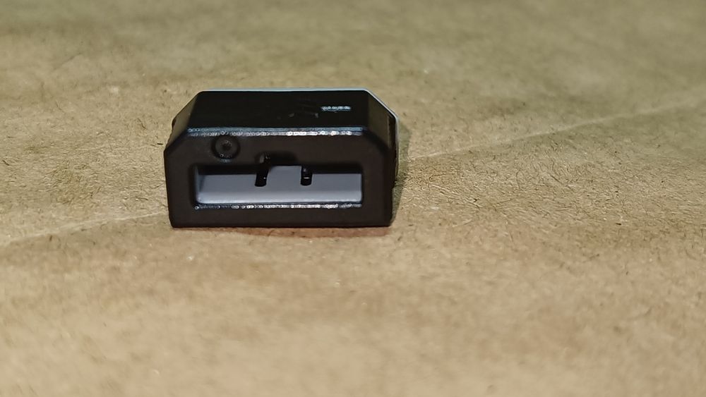 wtyczka Shimano do dynama w piaście