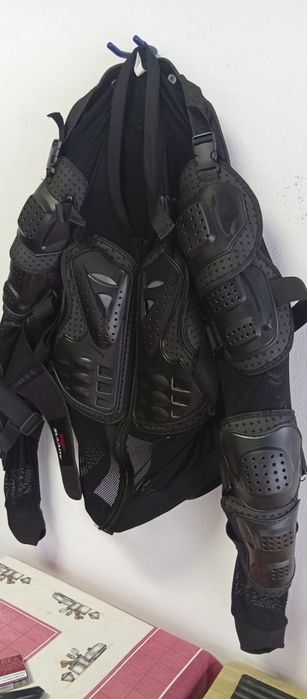 Proteção tronco moto