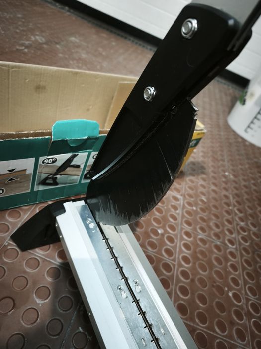 Quilhotina Wolfcraft VLC 800