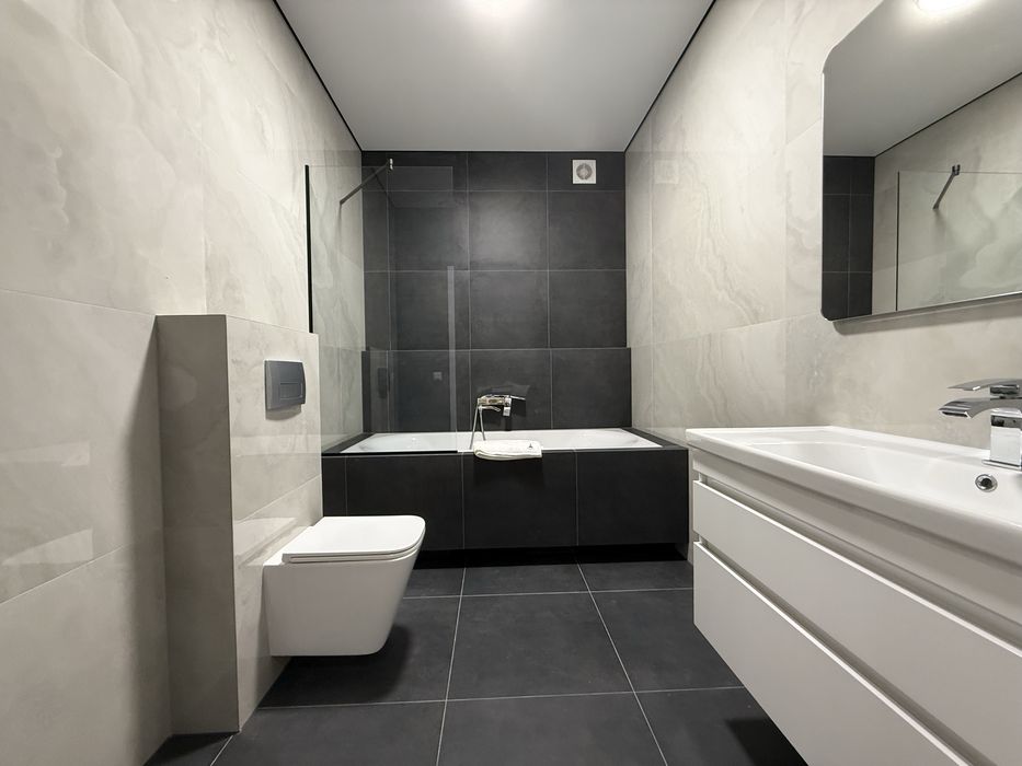 Продаж таунхауса 3 хв від Епіцентру.