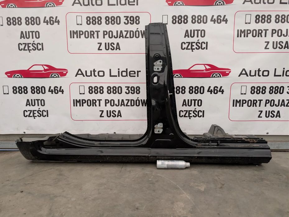 Próg prawy. Poszycie  dodge ram 1500 2017+