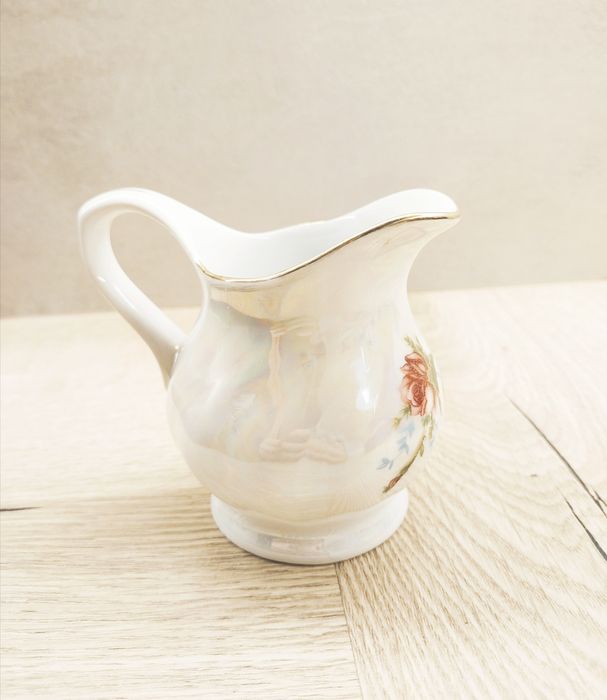 Mlecznik porcelana Korona