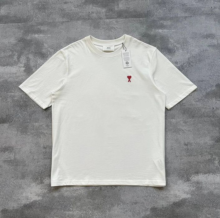 Футболка ami paris