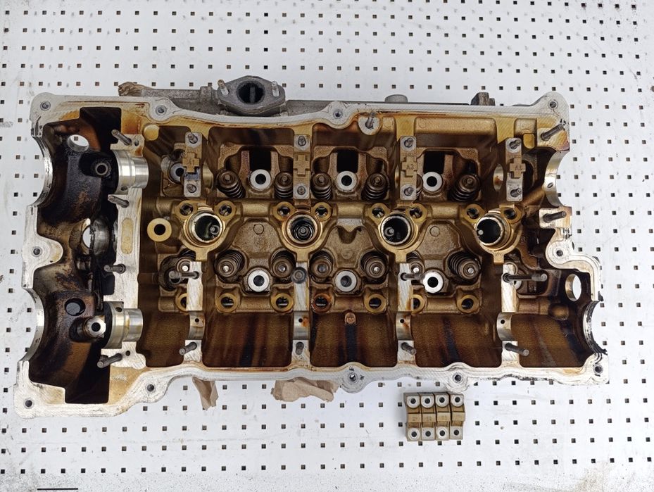 Запчастини двигуна BMW E46 N42 N42B20 N42B18 Блок Колінвал Шатун N42