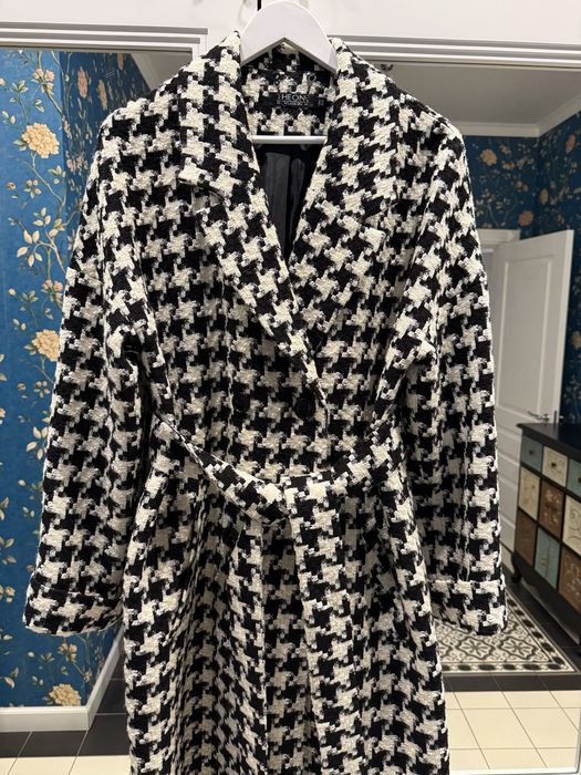 Пальто в клітинку dior, весняне, нове