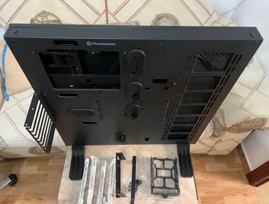 Thermaltake Core P5 PC Case463326967592407040
