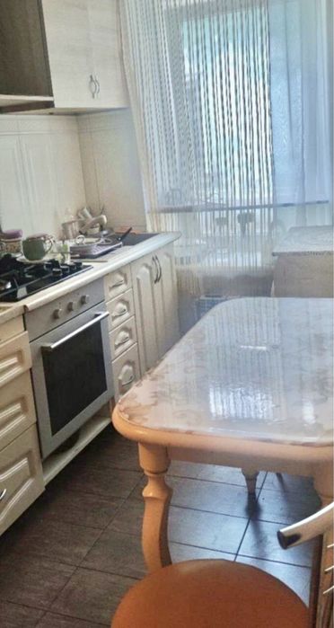 СДАМ 3 комнатную Квартиру ЦЕНТР Пастера Газ Светлая Уютная