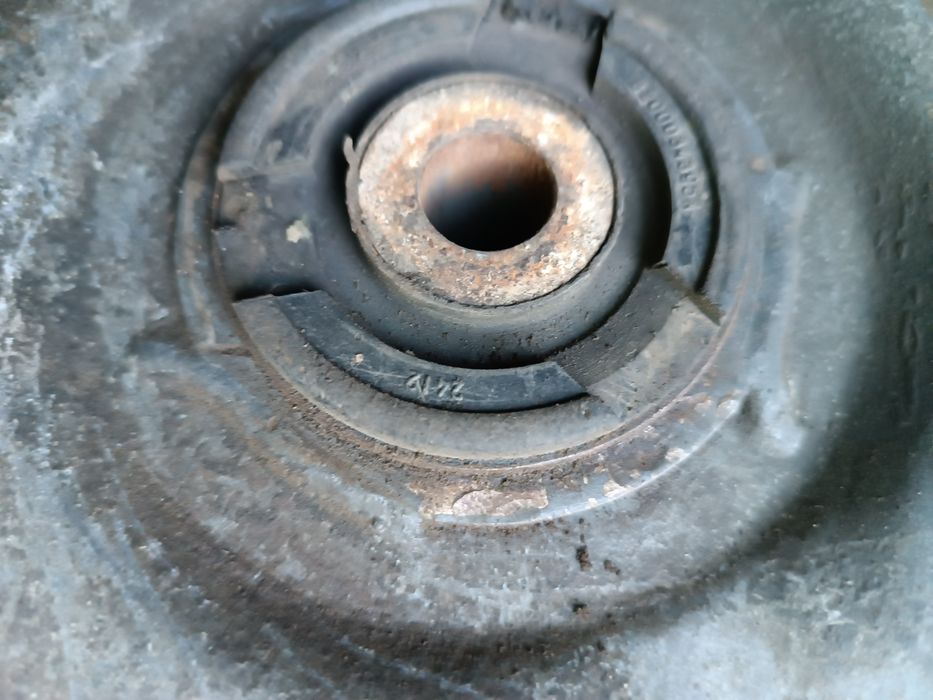 Подрамник трафик виваро примастар