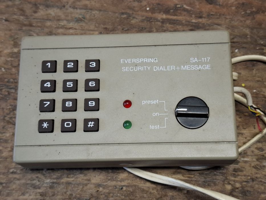 Comunicador telefonico para alarme