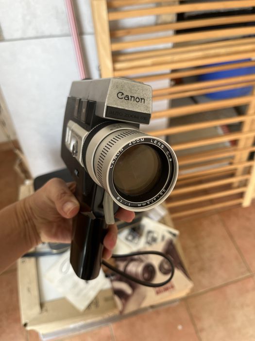 Canon Auto Zoom 518 Super 8 – Câmara de Filmagem Vintage