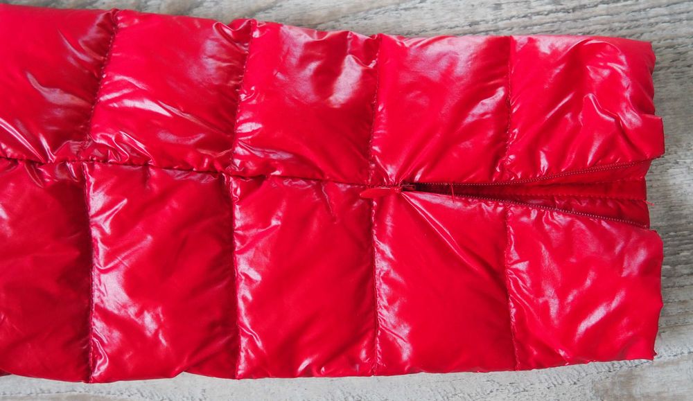 Ilse Jacobsen_kurtka puchowa damska _red shiny_40