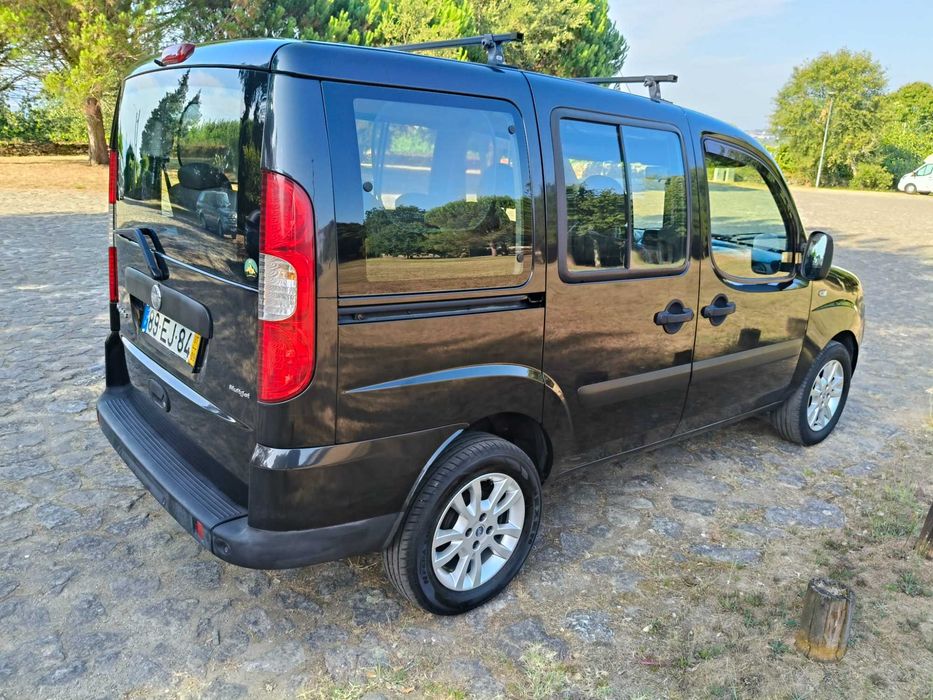 Fiat Doblo — fotografia 10