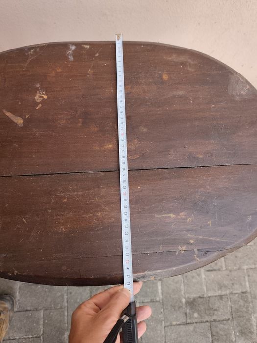 Mesa de apóio em madeira