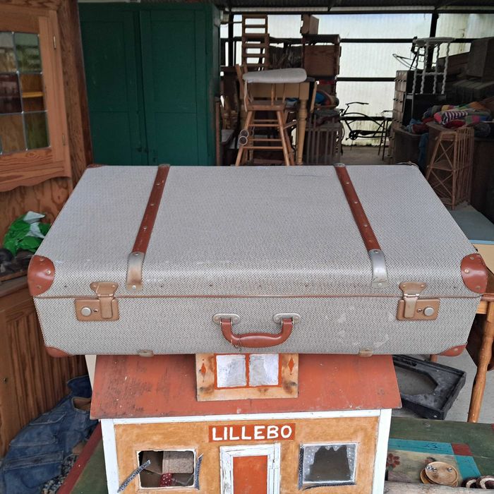 walizka stara duża w bdb stanie głęboki PRL