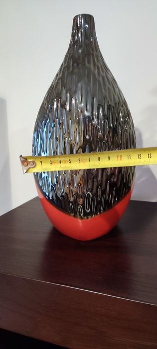 Conjunto de jarras decorativas laranja e cinzento