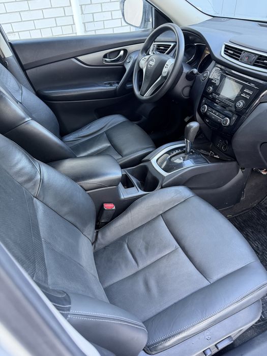 Прокат авто. Аренда авто. Nissan Rogue
