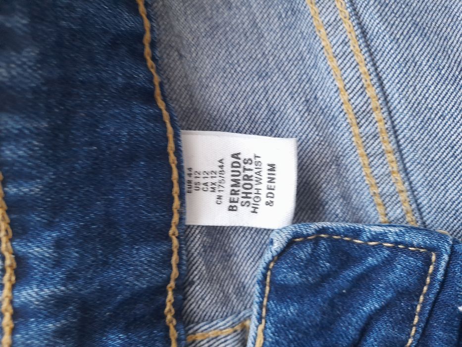 Męskie spodenki jeansowe
