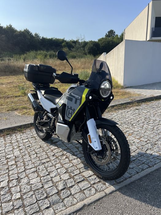 Husqvarna Norden 901 só 856 km 2024