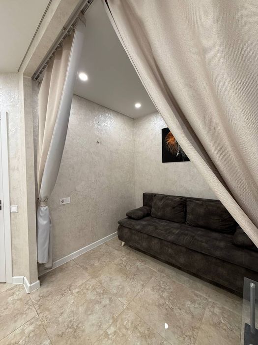 Квартира подобово, погодинно 2 кв на набережній центр міста